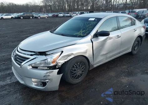 2015 Nissan Altima 2.5 S z USA, uszkodzony, nr VIN 1N4AL3AP7FC435491